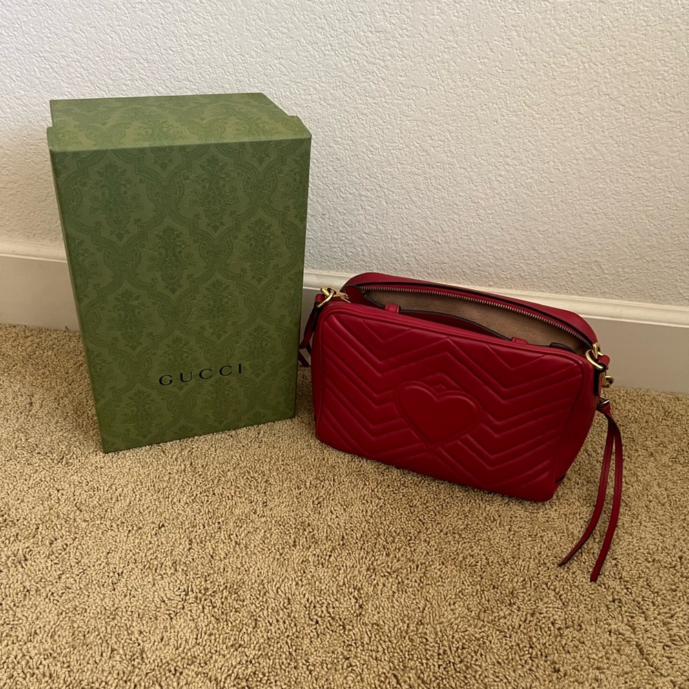 Gucci Marmont - Picture 2 of 6